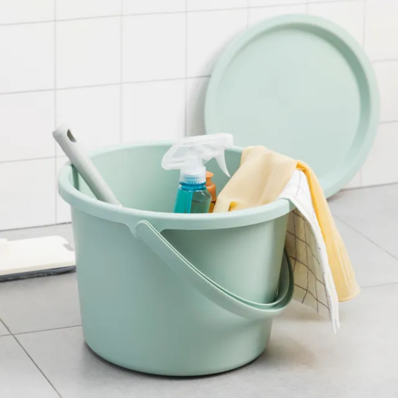 Inochi Notoro Bucket With Lid Water Pail