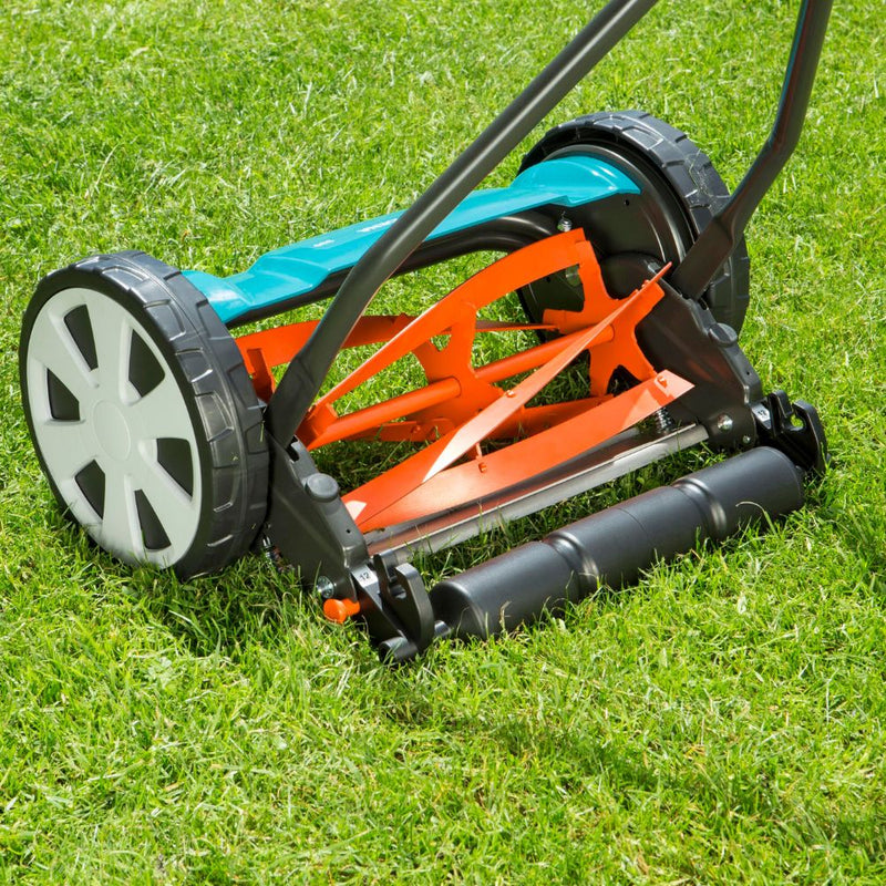 Gardena Classic Cylinder Lawnmower 330