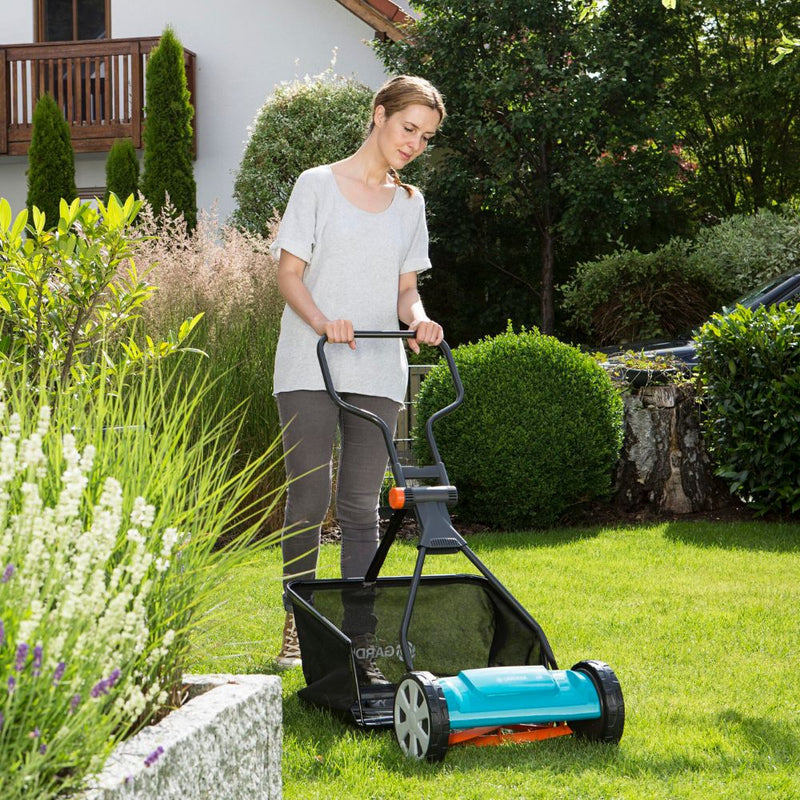 Gardena Classic Cylinder Lawnmower 330