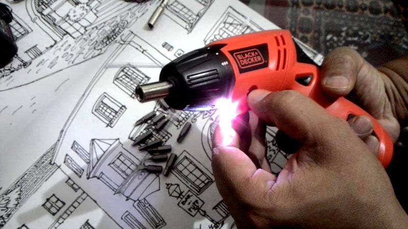 Black & Decker 4.8V NI-CD Screwdriver Blister Pack 15 Bits