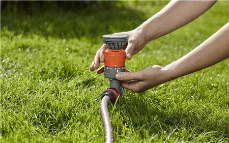 Gardena Circular Sprinkler Vario with Metal Spike