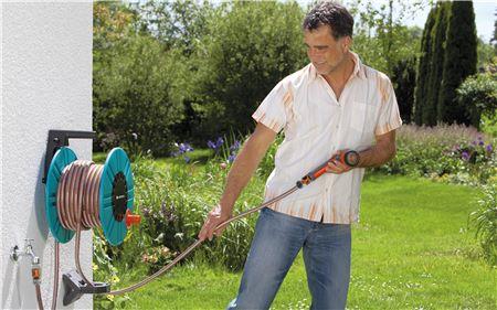 Gardena Wall Fixed Hose Reel with Guiding Reel